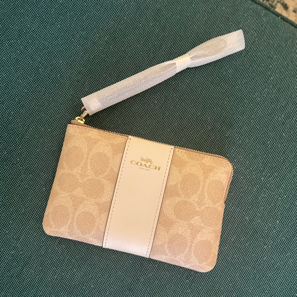 NWT Coach Beige Leather Wristlet